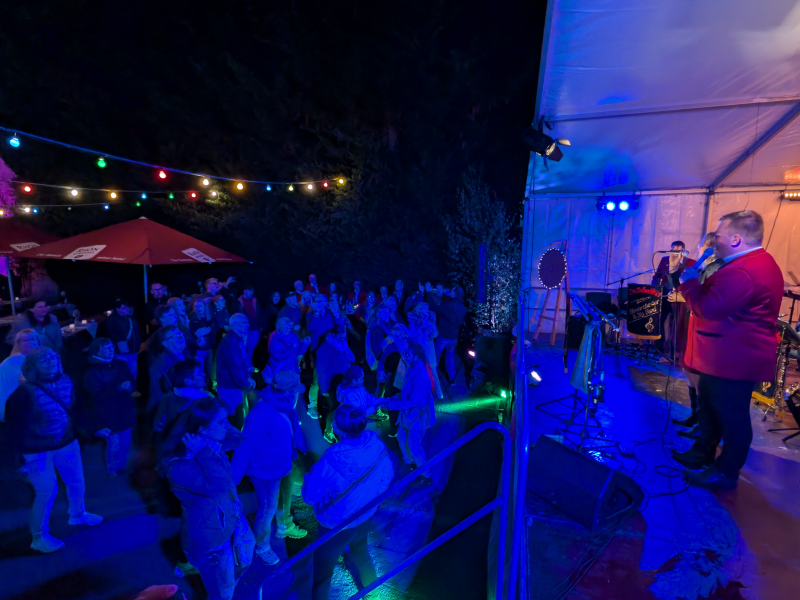 PXL_20250823_222056246